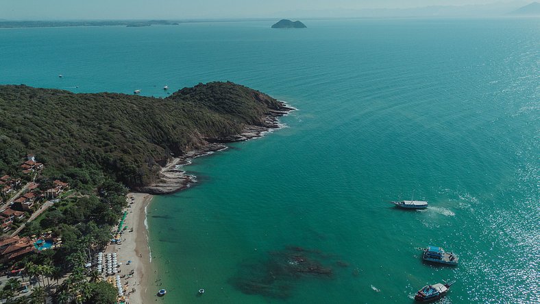 Casa Confortável a Passos da Praia de João Fernandes!